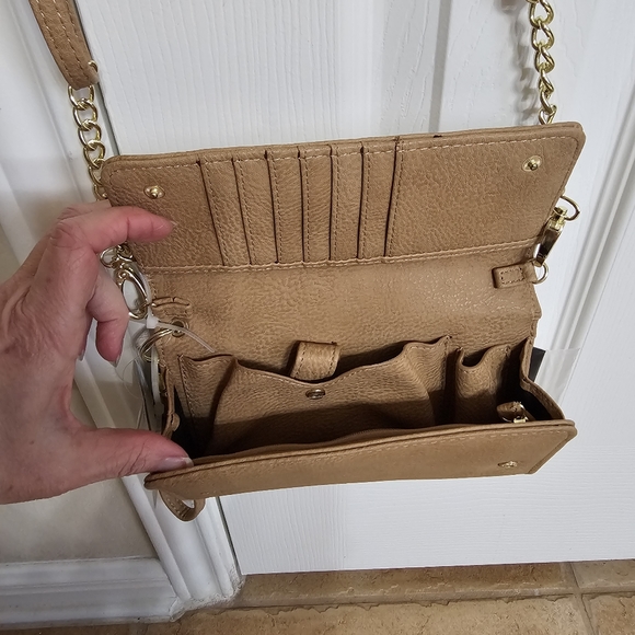 Steve Madden Wristlet Crossbody - Picture 5 of 10